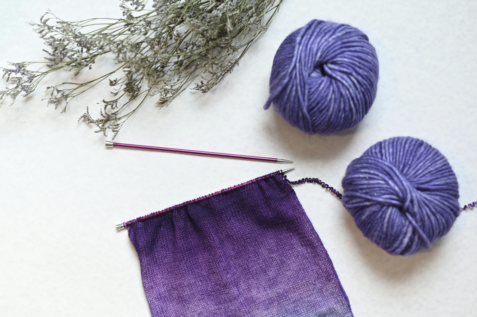 How to Start Crafting Handmade Gifts With Yarn for the Holidays
