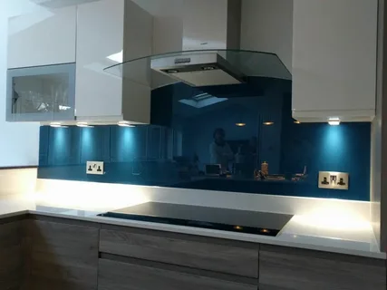 Enhancing Interior Spaces with Elegant Glass Splashbacks